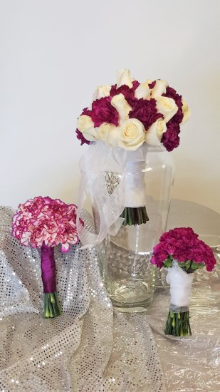 1 bridal bouquet purple white - Click Image to Close
